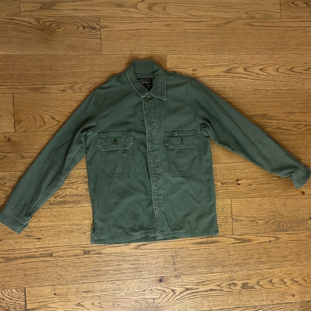 Imogene & Willie Military Shirt Jacket in Fatigue Green